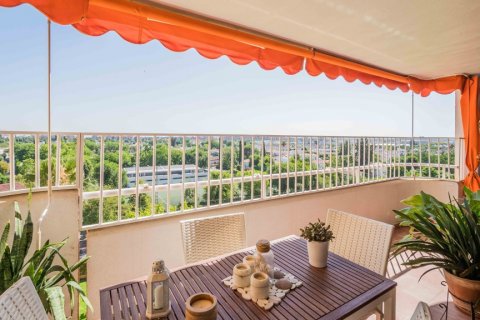 Lägenhet till salu Sevilla, Seville, Spanien 4 sovrum, 180 kvm. Nr. 124652 - foto 24