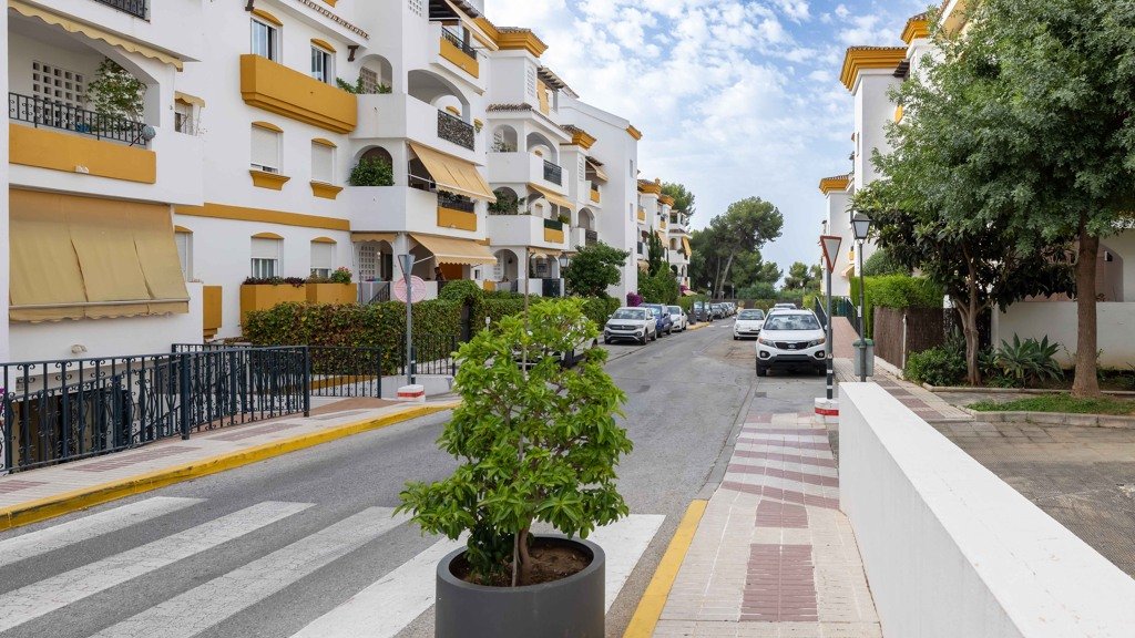 Apartamento en Marbella, Málaga, España 3 dormitorios, 115 m2 No. 124561