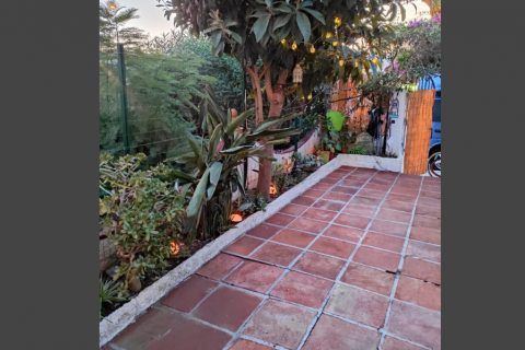 Townhouse for sale Marbella, Malaga, Spain 2 bedrooms, 74 sq.m. No. 130711 - photo 15