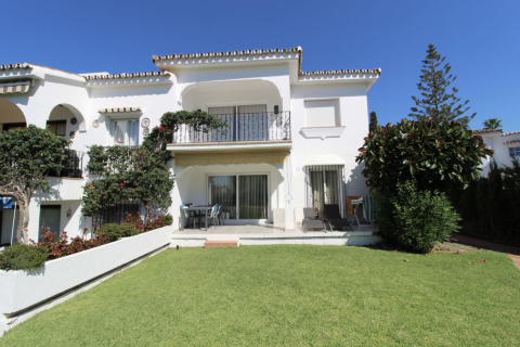 Dzīvoklis pārdošanā Estepona, Malaga, Spānijā 2 istabas, 79 m2 Nr. 130715 - attēls 1