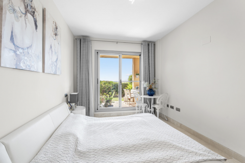 Apartamento en venta Estepona, Málaga, España 2 dormitorios, 104 m2 No. 130714 - foto 4