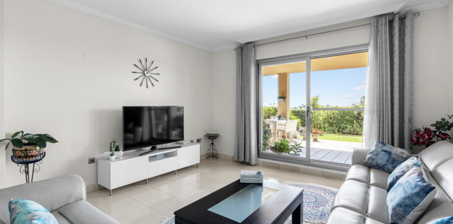 Apartamento Estepona, Málaga, España 2 dormitorios, 104 m2 No. 130714