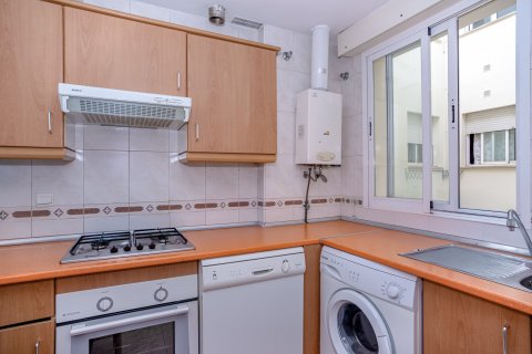 Huoneisto myytävänä Nueva Andalucia, Malaga, Espanja, 2 makuuhuonetta, 78 m2 No. 127395 - kuva 3