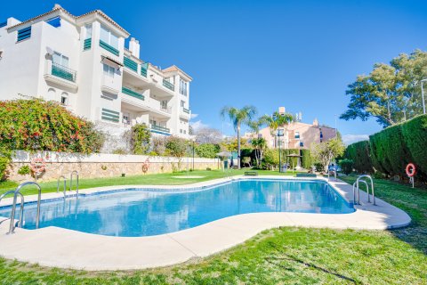 Huoneisto myytävänä Nueva Andalucia, Malaga, Espanja, 2 makuuhuonetta, 78 m2 No. 127395 - kuva 4