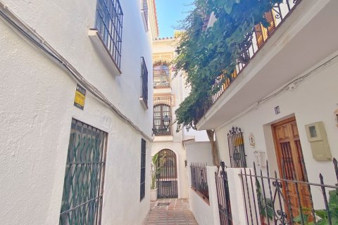 Duplex for sale Marbella, Malaga, Spain 3 bedrooms, 91 sq.m. No. 127393 - photo 2