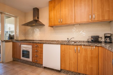 Duplex for sale Marbella, Malaga, Spain 2 bedrooms, 105 sq.m. No. 127390 - photo 12