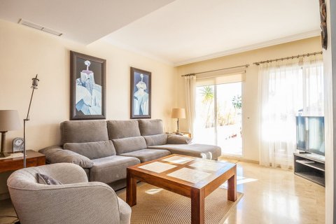Duplex for sale Marbella, Malaga, Spain 2 bedrooms, 105 sq.m. No. 127390 - photo 8