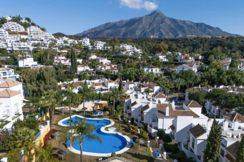 Wohnung zum Verkauf Nueva Andalucia, Malaga, Spanien 2 Schlafzimmer, 85 m2 Nr. 127394 - Foto 10