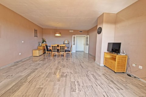 Huoneisto myytävänä Marbella, Malaga, Espanja, 3 makuuhuonetta, 154 m2 No. 127392 - kuva 15