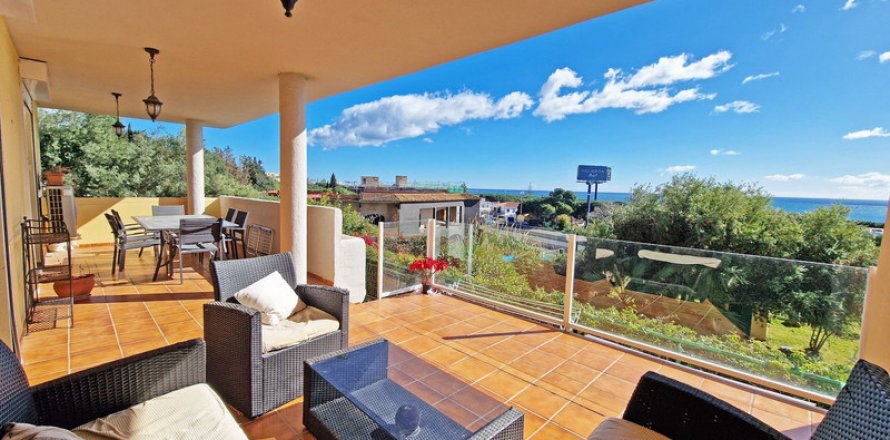 Huoneisto Marbella, Malaga, Espanja 3 makuuhuonetta, 154 m2 No. 127392