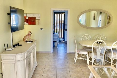 Townhouse for sale Villamartin, Alicante, Spain 3 bedrooms,  No. 125480 - photo 5