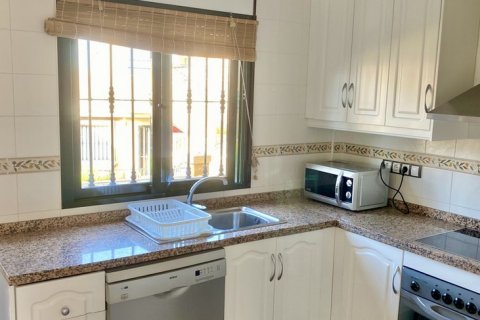 Townhouse for sale Villamartin, Alicante, Spain 3 bedrooms,  No. 125480 - photo 9