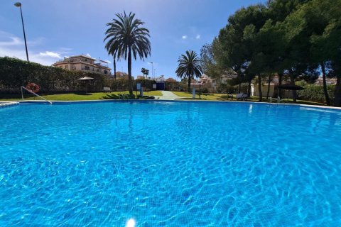 Kaupunkipientalo myytävänä Alicante, Espanja, 3 makuuhuonetta, 84 m2 No. 125479 - kuva 22