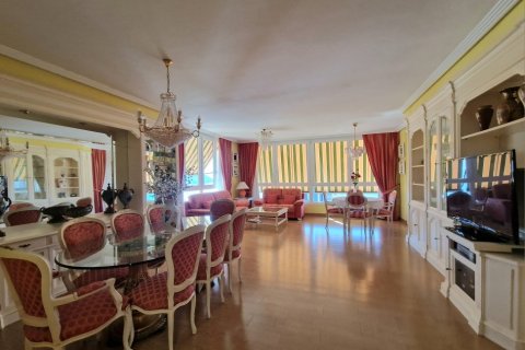 Appartamento in vendita Benidorm, Alicante, Spagna 4 camere da letto, 161 mq. N° 125476 - foto 8