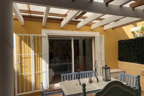 Villa pārdošanā La Nucia, Alicante, Spānijā 4 istabas, 130 m2 Nr. 122597 - attēls 1