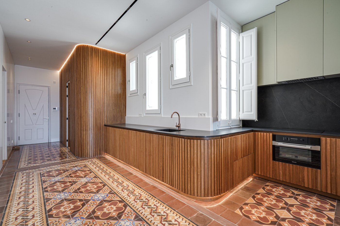 Apartament w Barcelona, Hiszpania 3 sypialnie, 172 mkw. nr 130294