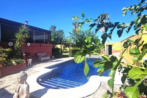 Villa in vendita Dolores, Alicante, Spagna 5 camere da letto, 238 mq. N° 128623 - foto 1