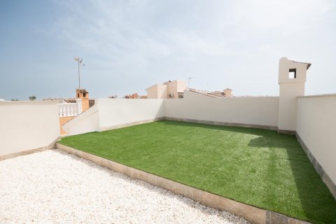 Villa for sale Punta Prima, Alicante, Spain 3 bedrooms, 100 sq.m. No. 128628 - photo 6