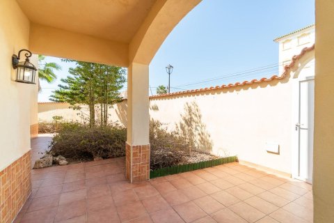 Villa for sale in La Mata, Alicante, Spain 4 bedrooms, 155 sq.m. No. 125489 - photo 3