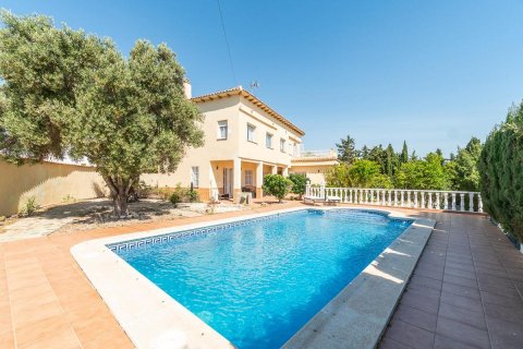Villa for sale La Mata, Alicante, Spain 4 bedrooms, 208 sq.m. No. 125489 - photo 1
