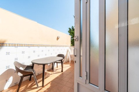 Villa for sale in La Mata, Alicante, Spain 4 bedrooms, 155 sq.m. No. 125489 - photo 18