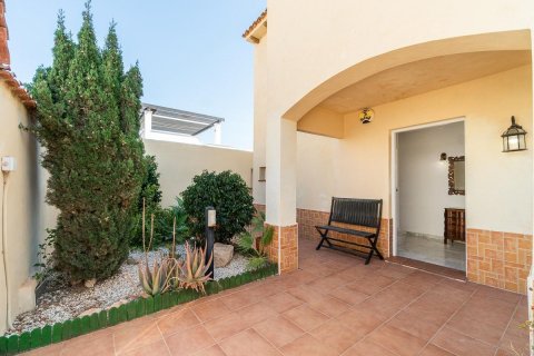 Villa for sale La Mata, Alicante, Spain 4 bedrooms, 208 sq.m. No. 125489 - photo 4