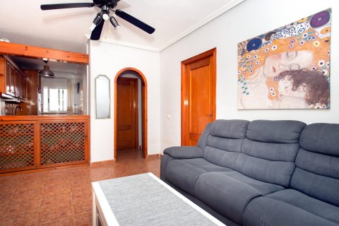 Bungalow for sale Punta Prima, Alicante, Spain 2 bedrooms, 57 sq.m. No. 125640 - photo 11