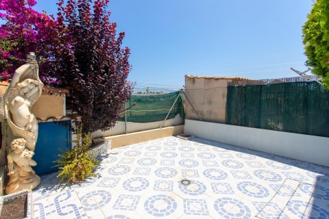 Bungalow for sale Punta Prima, Alicante, Spain 2 bedrooms, 57 sq.m. No. 125640 - photo 7