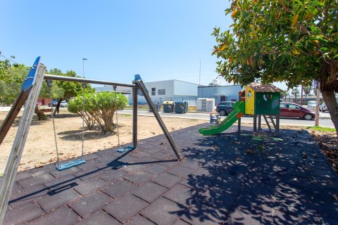 Bungalow for sale Punta Prima, Alicante, Spain 2 bedrooms, 57 sq.m. No. 125640 - photo 26