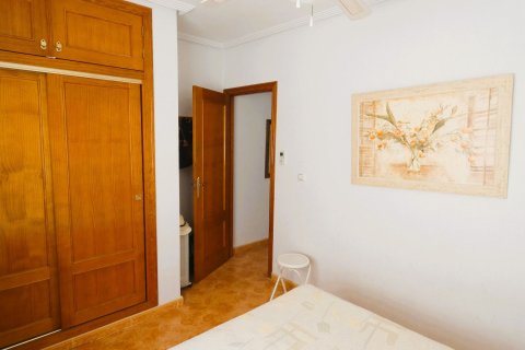 Villa for sale Torrevieja, Alicante, Spain 2 bedrooms, 83 sq.m. No. 125488 - photo 18