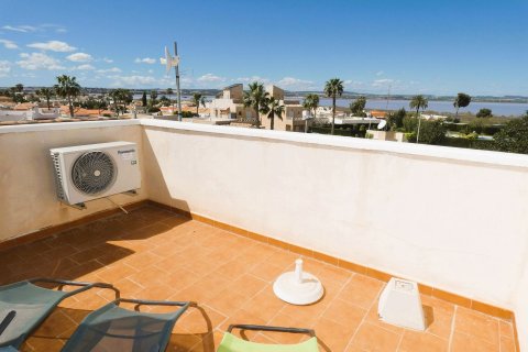 Villa for sale Torrevieja, Alicante, Spain 2 bedrooms, 83 sq.m. No. 125488 - photo 20