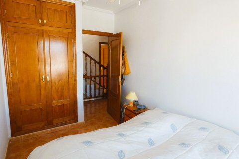 Villa for sale Torrevieja, Alicante, Spain 2 bedrooms, 83 sq.m. No. 125488 - photo 13