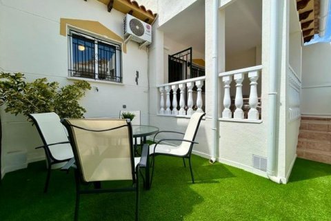Villetta a schiera in vendita Alicante, Spagna 3 camere da letto, 82 mq. N° 125486 - foto 1