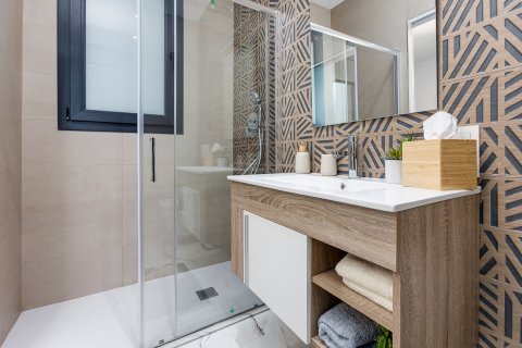 Продажа квартиры в Торревьеха, Аликанте, Испания 3 спальни, 99м2 №123436 - фото 11