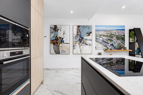 Продажа квартиры в Торревьеха, Аликанте, Испания 3 спальни, 99м2 №123436 - фото 19