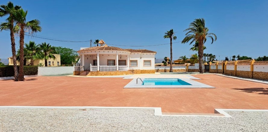 Finca Catral, Alicante, Espagne 3 chambres, 147 m2 No. 125462