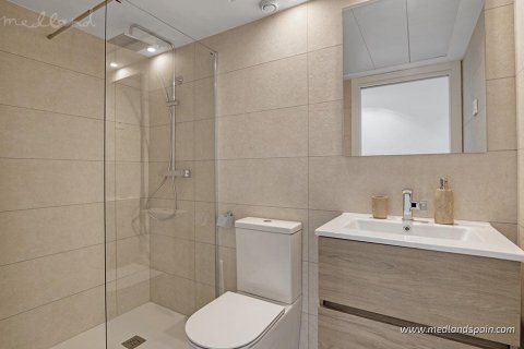 Продажа квартиры в Пунта Прима, Аликанте, Испания 2 спальни, 74м2 №121913 - фото 11