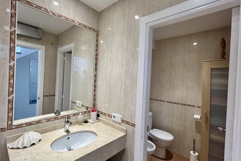 Villa in vendita Calvia, Mallorca, Spagna 4 camere da letto, 236 mq. N° 120026 - foto 11