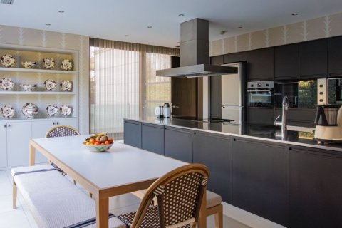 Villa en venta Madrid, España 6 dormitorios, 847 m2 No. 120547 - foto 22