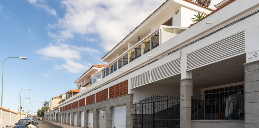 Villa Las Palmas De Gran Canaria, Gran Canaria, Espagne 5 chambres, 223 m2 No. 120545