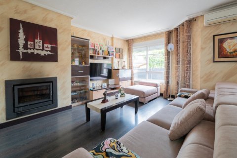 Casa adosada en venta Algete, Madrid, España 3 dormitorios, 250 m2 No. 120546 - foto 4