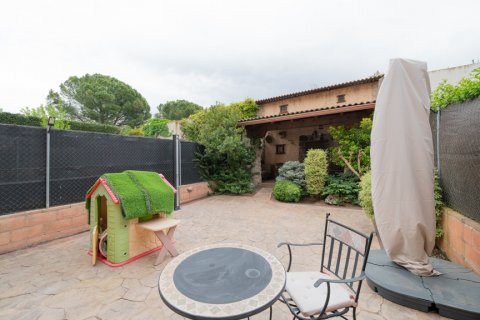Casa adosada en venta Algete, Madrid, España 3 dormitorios, 250 m2 No. 120546 - foto 19