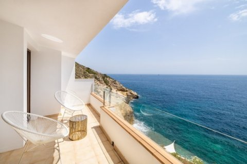 Apartment for rent Calvia, Mallorca, Spain 4 bedrooms, 142 sq.m. No. 128112 - photo 14