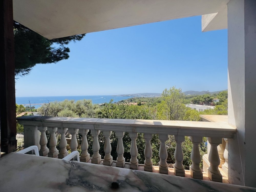 Huvila Costa D'en Blanes, Mallorca, Espanja 4 makuuhuonetta, 219 m2 No. 129532