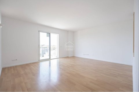 Apartment à vendre Mahon, Menorca, Espagne, 3 chambres, 111 m2 No. 129298 - photo 2