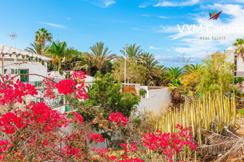 Kaupunkipientalo myytävänä Adeje, Tenerife, Espanja, 3 makuuhuonetta, 115 m2 No. 129415 - kuva 18