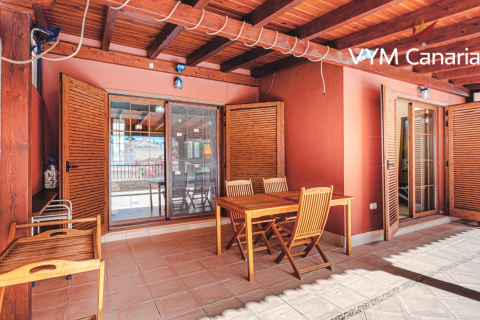 Kaupunkipientalo myytävänä Adeje, Tenerife, Espanja, 3 makuuhuonetta, 115 m2 No. 129415 - kuva 10