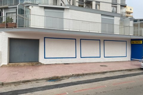Propiedad comercial en venta Calpe, Alicante, España 311 m2 No. 129414 - foto 1