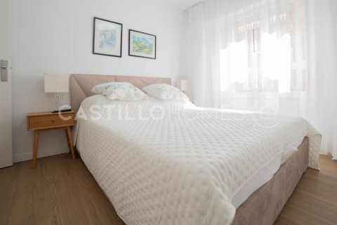 Apartment for sale Torrevieja, Alicante, Spain 4 bedrooms, 120 sq.m. No. 125151 - photo 23