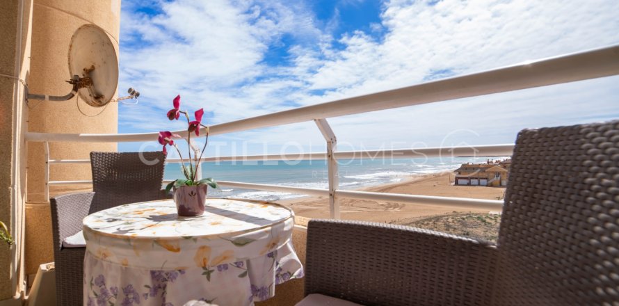 Dzīvoklis La Mata, Alicante, Spānijā 1 istaba, 68 m2 Nr. 125149